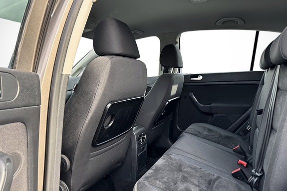 Volkswagen Golf Plus 18 of 27