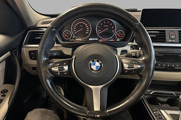 BMW 330e 10 of 27
