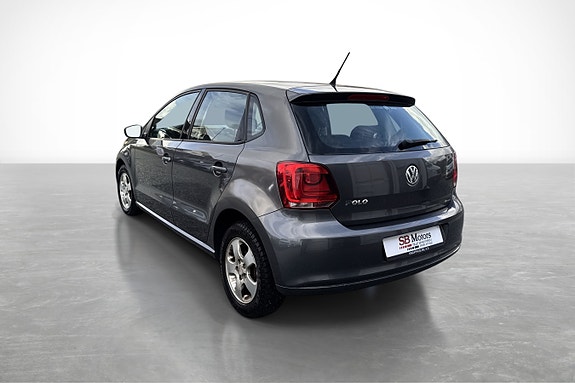 Volkswagen Polo 7 of 21