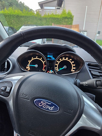 Ford Fiesta 6 of 16