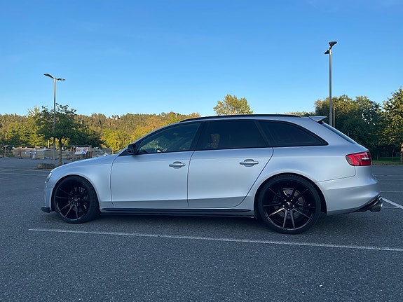 Audi A4 2 of 9