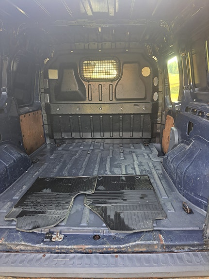 Ford Transit Connect 3 of 9