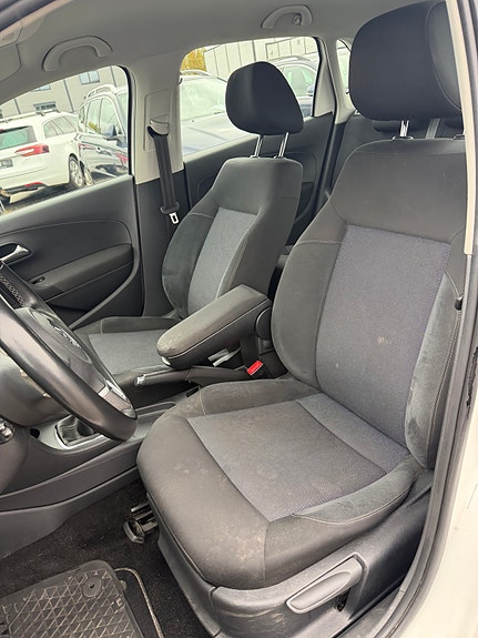 Volkswagen Polo 8 of 15
