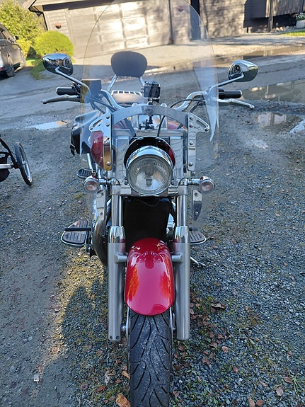 Triumph Thunderbird 1600 2 of 10