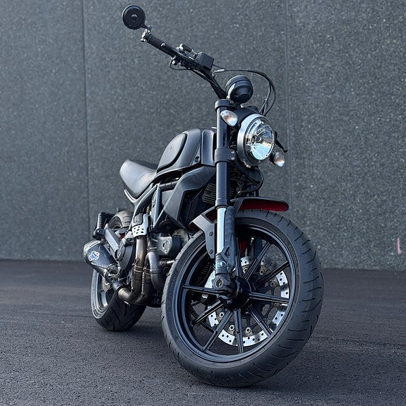 Ducati Scrambler Classic 11 of 15
