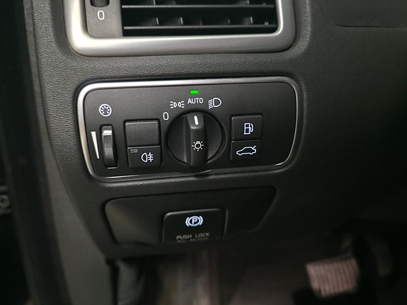 Volvo V70 22 of 30