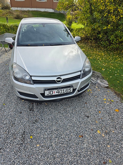 Opel Astra 5 of 21
