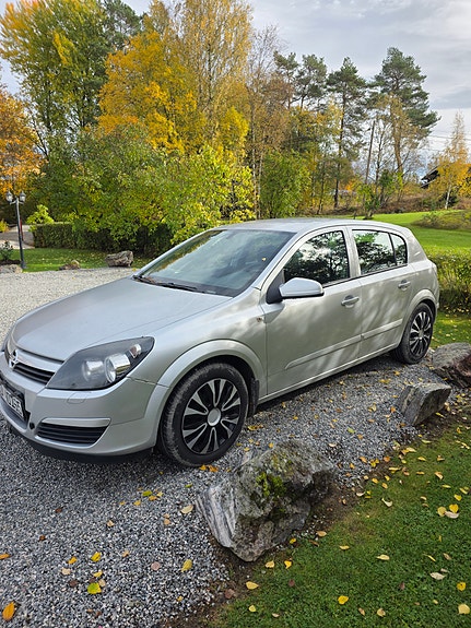 Opel Astra 6 of 21
