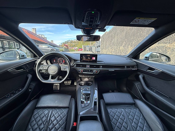 Audi S4 15 of 30