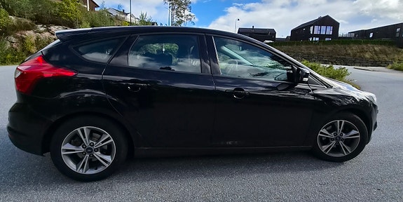 Ford Focus 4 of 16