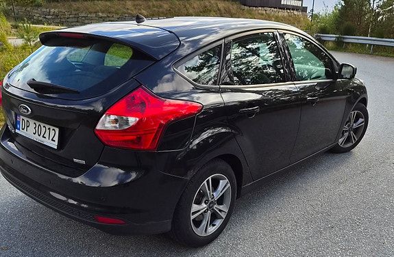 Ford Focus 5 of 16