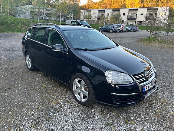 Volkswagen Golf V 5 of 12