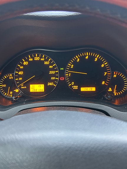 Toyota Avensis 27 of 30