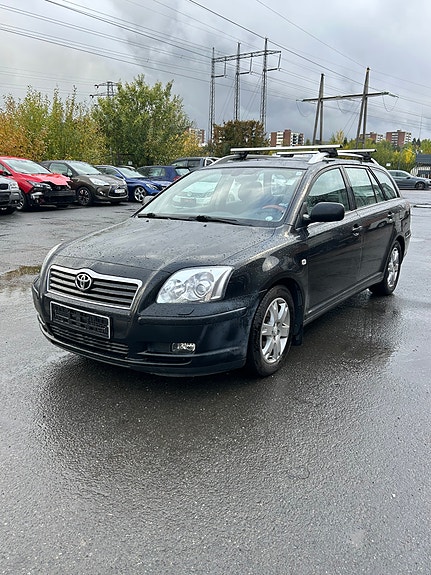 Toyota Avensis 5 of 30