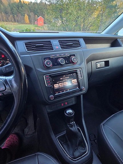 Volkswagen Caddy Maxi 10 of 11