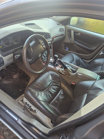 Volvo XC70 6 of 7