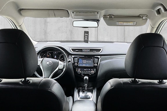 Nissan X-Trail 14 of 15