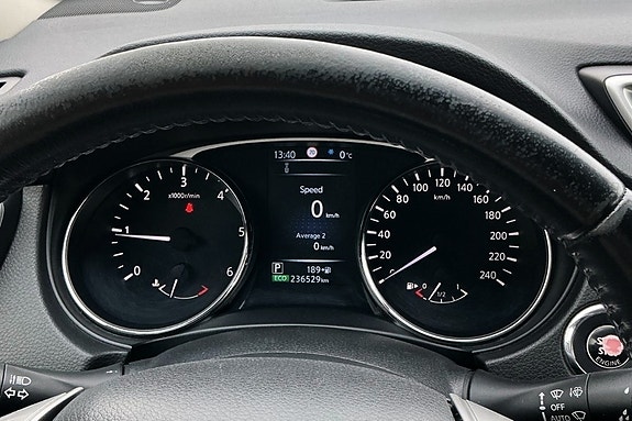 Nissan X-Trail 11 of 15