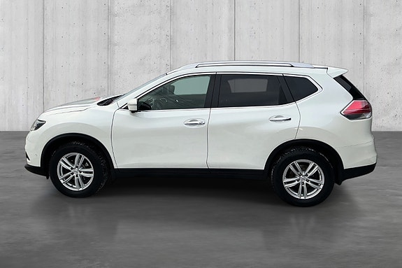 Nissan X-Trail 3 of 15