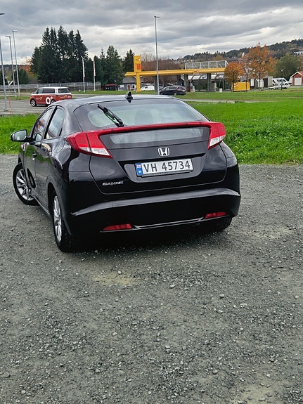 Honda Civic 14 of 29