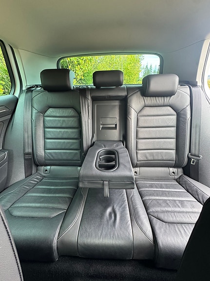 Volkswagen e-Golf VII 10 of 14