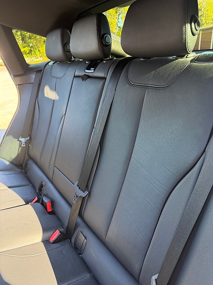 BMW 320d 19 of 29