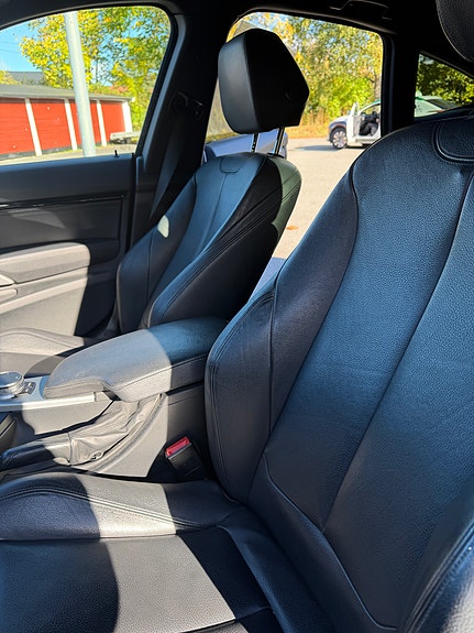 BMW 320d 18 of 29