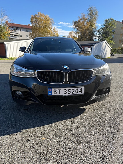 BMW 320d 2 of 29