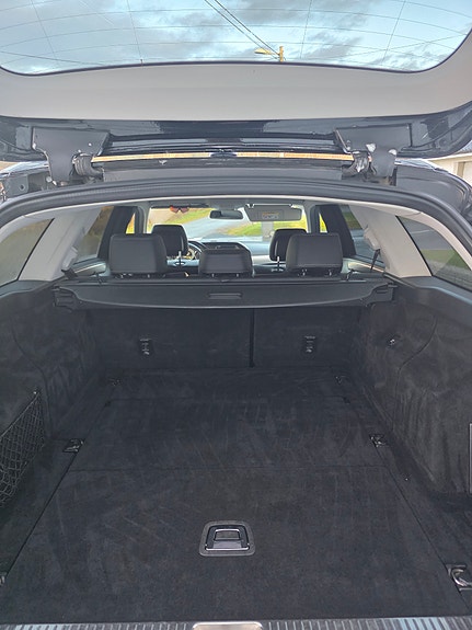 Mercedes-Benz E250 14 of 17