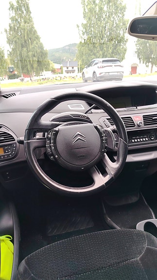 Citroen Grand C4 Picasso 4 of 5