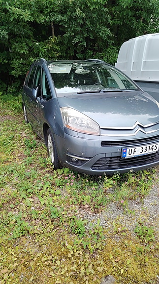 Citroen Grand C4 Picasso 2 of 5