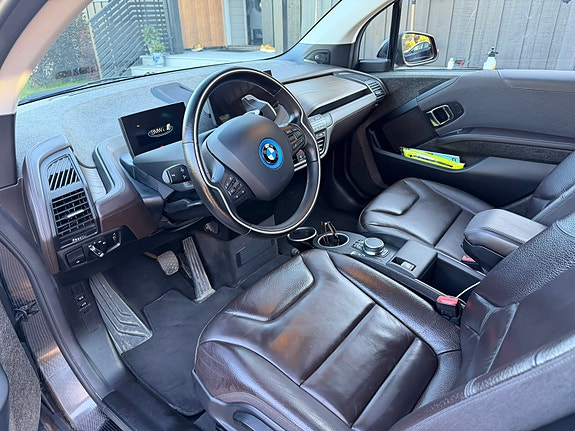 BMW i3 10 of 23