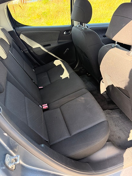 Peugeot 207 10 of 18