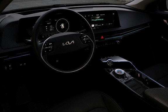Kia EV6 7 of 20