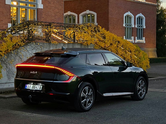 Kia EV6 2 of 20