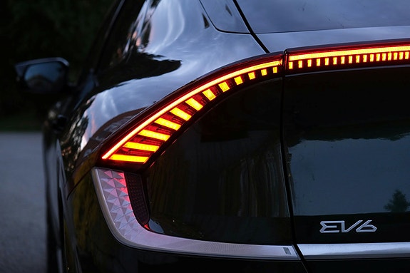 Kia EV6 6 of 20