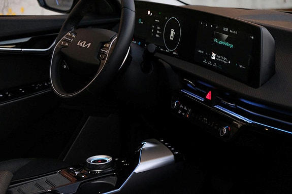 Kia EV6 12 of 20