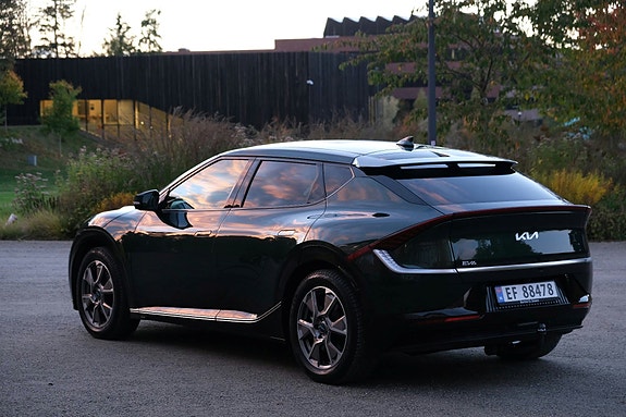 Kia EV6 4 of 20
