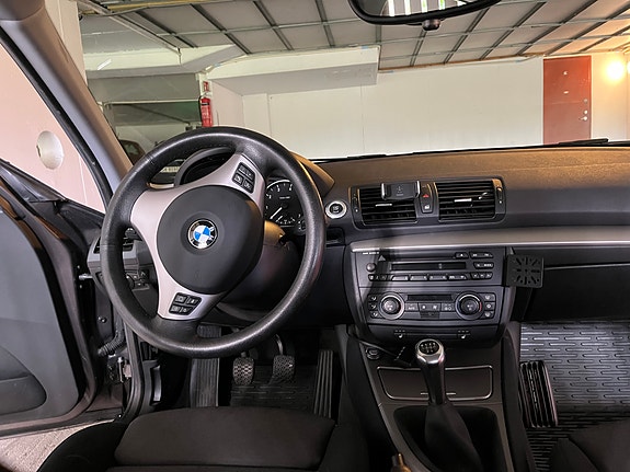 BMW 116i 6 of 10