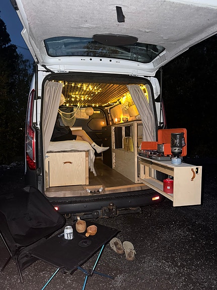 Ford Transit Custom 310L 17 of 28