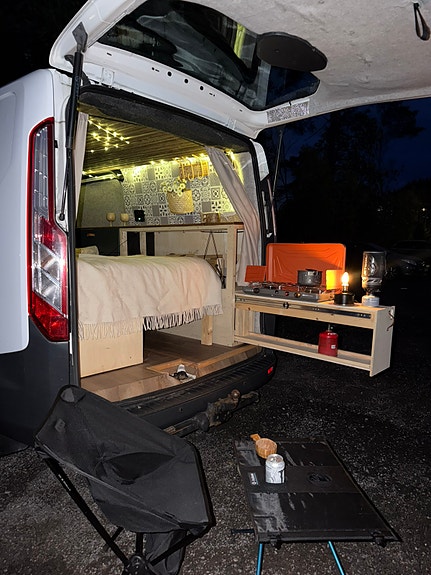 Ford Transit Custom 310L 18 of 28