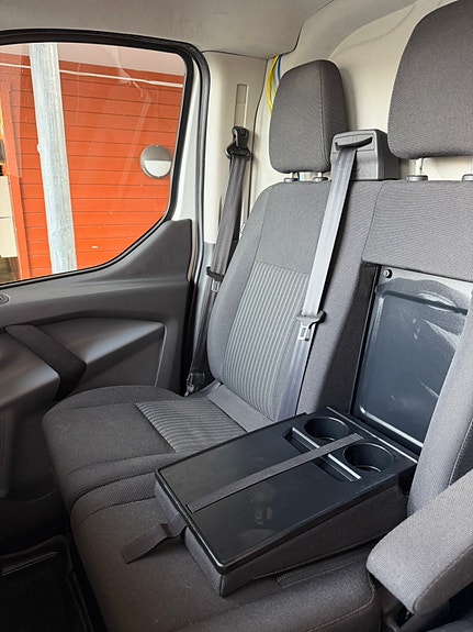 Ford Transit Custom 310L 13 of 28