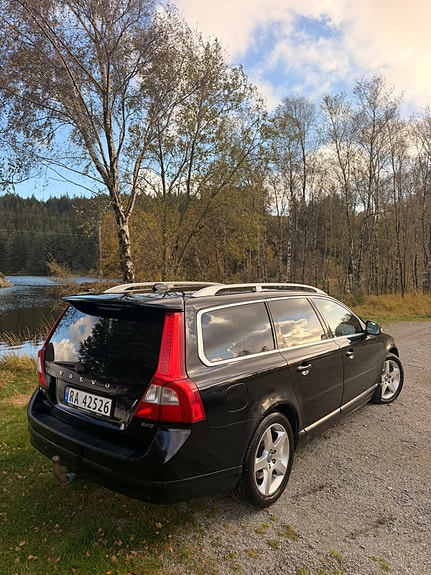 Volvo V70 6 of 14