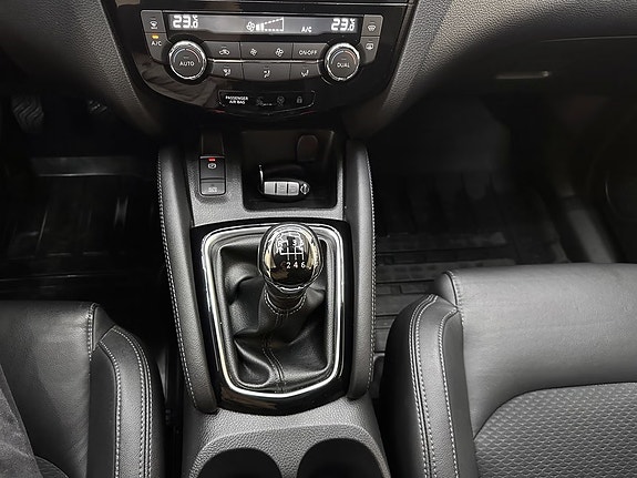 Nissan Qashqai 14 of 22