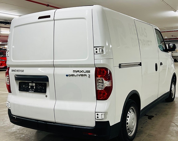 Maxus e-Deliver 3 7 of 17