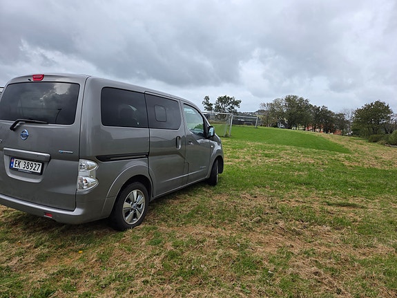 Nissan e-NV200 3 of 22