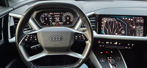 Audi Q4 e-tron 7 of 20