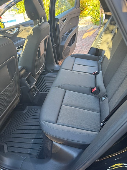 Audi Q4 e-tron 14 of 20