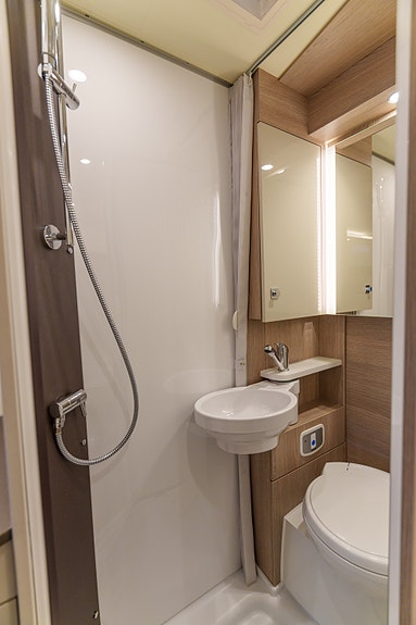 Bürstner Lineo T 569 | 599cm | aut |165hk | 12 of 30