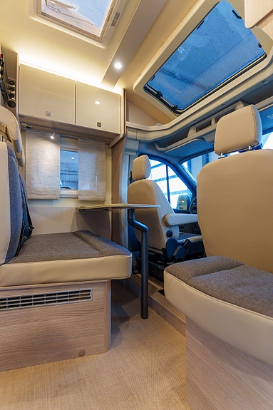 Bürstner Lineo T 569 | 599cm | aut |165hk | 9 of 30